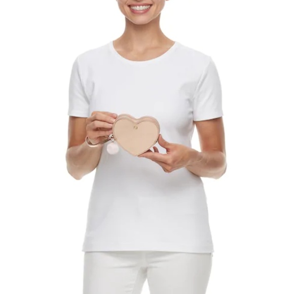 LC Lauren Conrad Red Heart Wristlet NIB - Picture 3 of 3